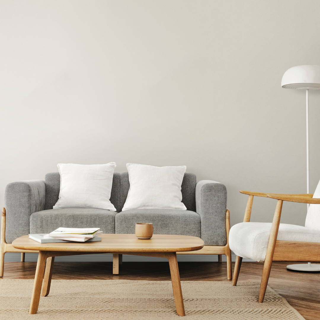 Een kleine woonkamer inrichten om hem groter te laten lijken