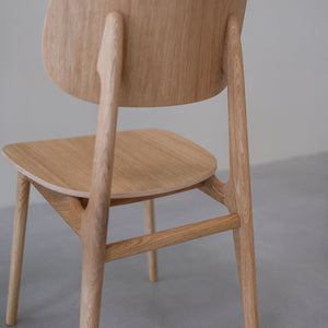 Set van 2 of 4 Varde eetkamerstoelen, frame van massief eikenhout