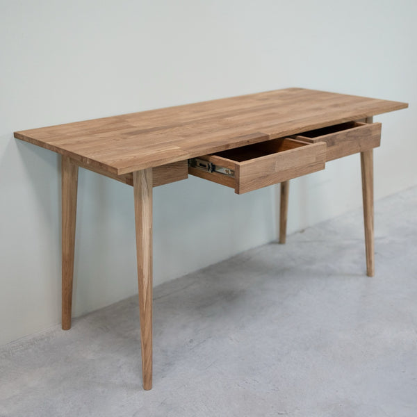 NordicStory Escandi 1 massief eiken bureau 140 x 60 x 75 cm.