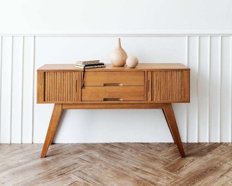 een houten console versieren