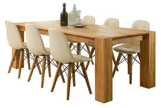 Met welk type tafel moet een houten stoel worden gecombineerd?