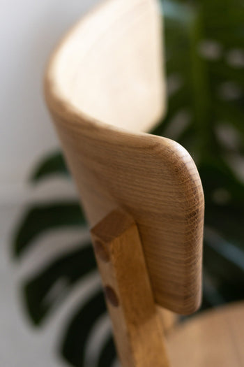 Set van 2 of 4 massief eiken eetkamerstoelen Diana | NordicStory