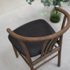 Set van 2 of 4 Dagmar massief eiken eetkamerstoelen, zwart gestoffeerd | VESKOR