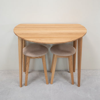 Set van 2 of 4 massief houten eetkrukken Diana, gestoffeerd | NordicStory