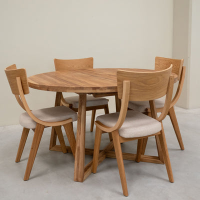 Set van 2 of 4 Lucas massief eiken eetkamerstoelen, bekleed in grijs of beige | VESKOR