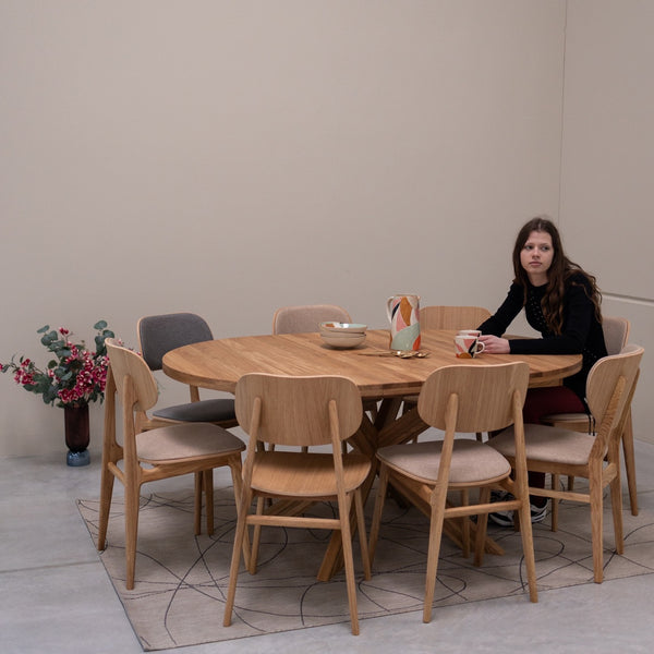 NordicStory Holger ronde uitschuifbare eettafel van massief eikenhout