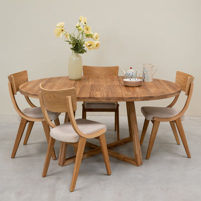 Set van 2 of 4 Lucas massief eiken eetkamerstoelen, bekleed in grijs of beige | VESKOR