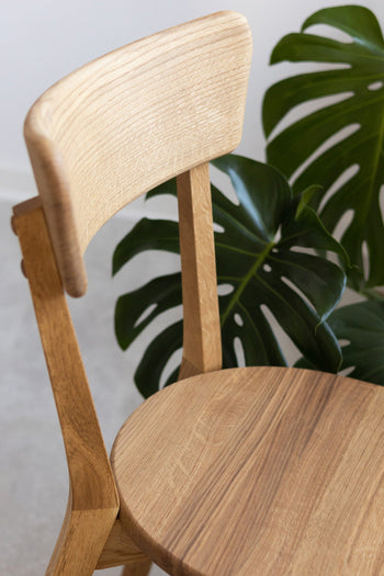 Set van 2 of 4 massief eiken eetkamerstoelen Diana | NordicStory