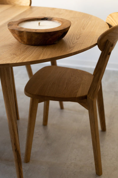 Set van 2 of 4 massief eiken eetkamerstoelen Isku | NordicStory