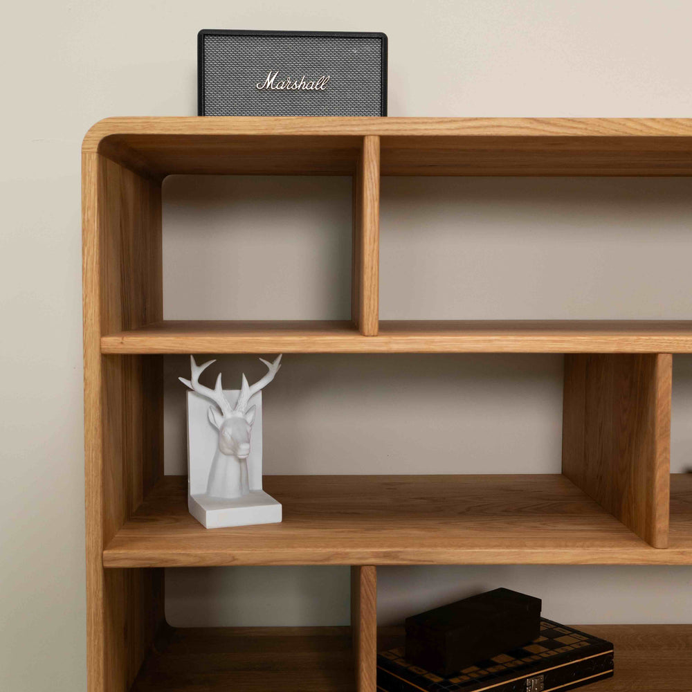 Eikenhouten boekenkast Geneva 1, 130 x 45 x 89 cm, NordicStory