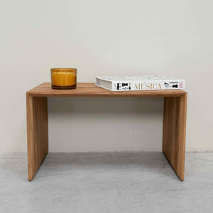 Massief eiken bijzettafel Sono 2, 38 x 35 x 35 x 60 cm | NordicStory