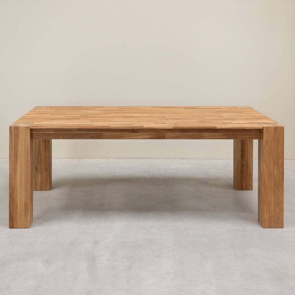Eettafel in massief eiken Mauritz 3 OakStore NordicStory