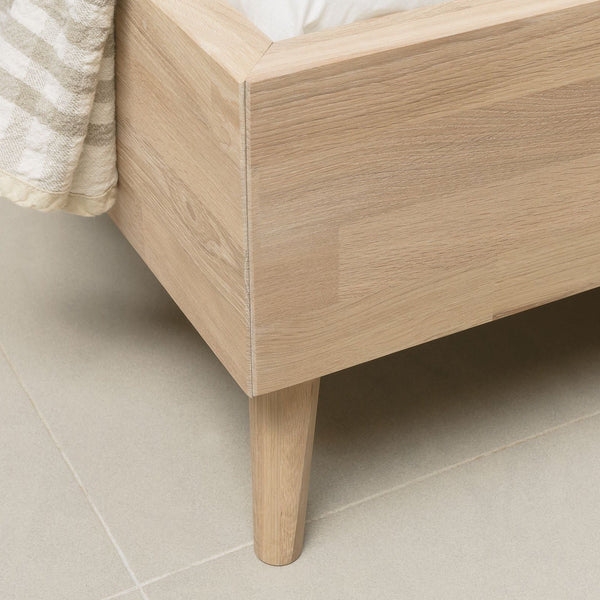 NordicStory Bed massief eiken Scandinavische slaapkamer 