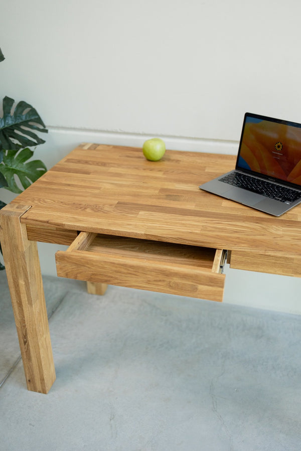 NordicStory Duurzaam massief houten bureau in eiken 
