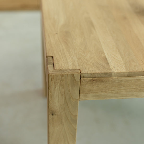 NordicStory uitschuifbare eettafel van massief eikenhout 