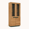 NordicStory_vitrine_van_hout_maciza_eik_duurzaam_vitrine_modern_vitrine