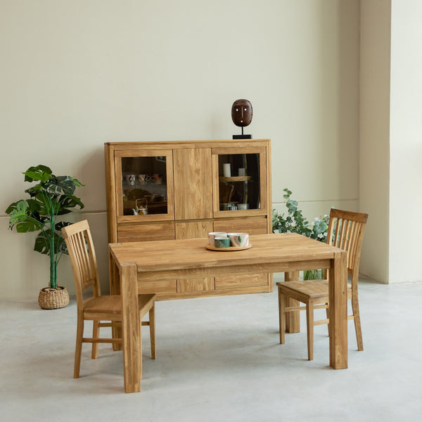 Uitschuifbare eettafel gemaakt van massief duurzaam eikenhout