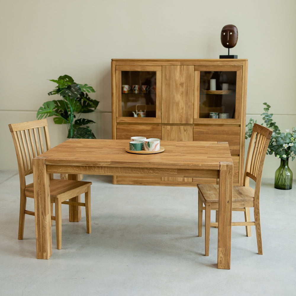 Uitschuifbare eettafel gemaakt van massief duurzaam eikenhout