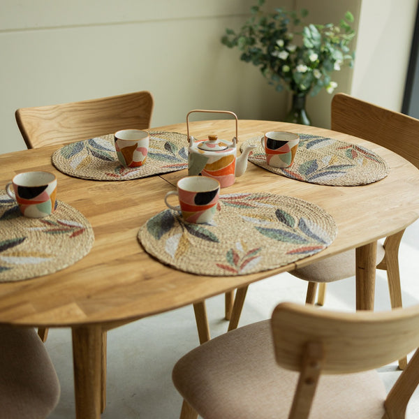  NordicStory Uitschuifbare ovale eettafel in massief duurzaam eiken