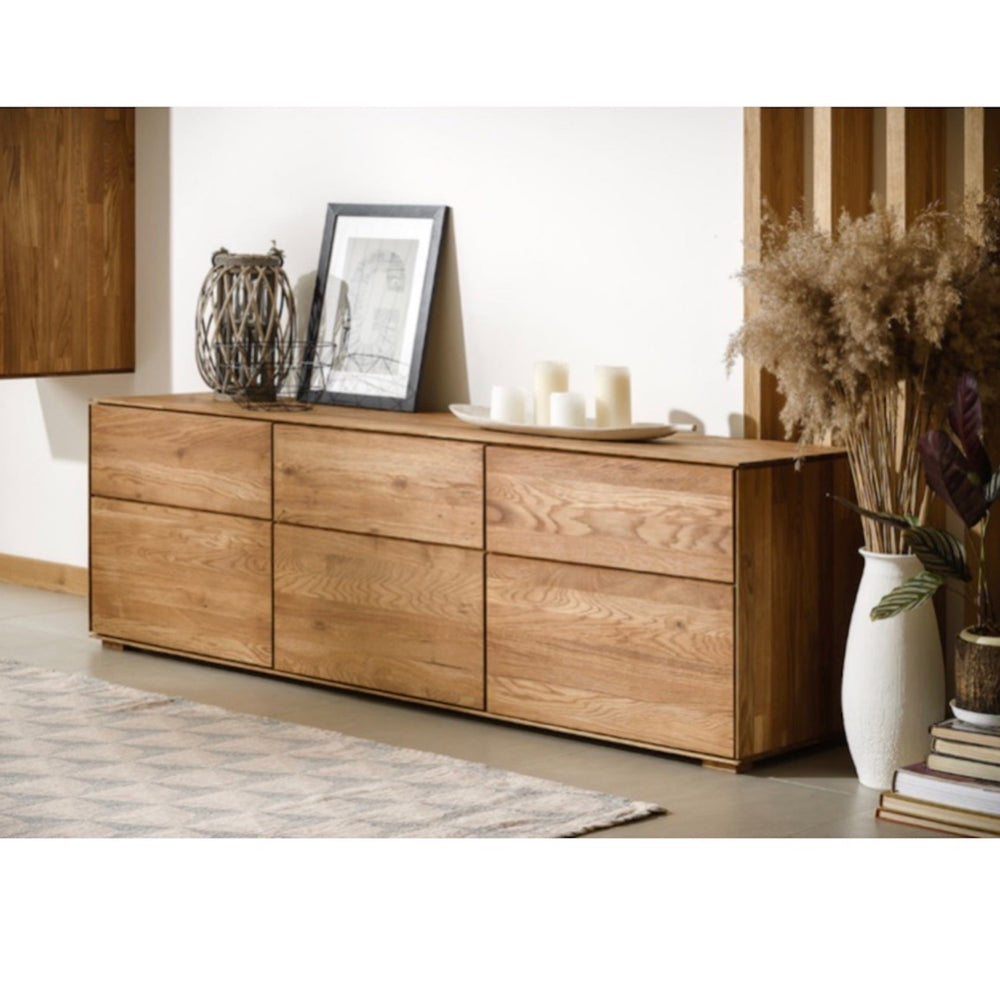 NordicStory TV-meubel in massief eikenhout 