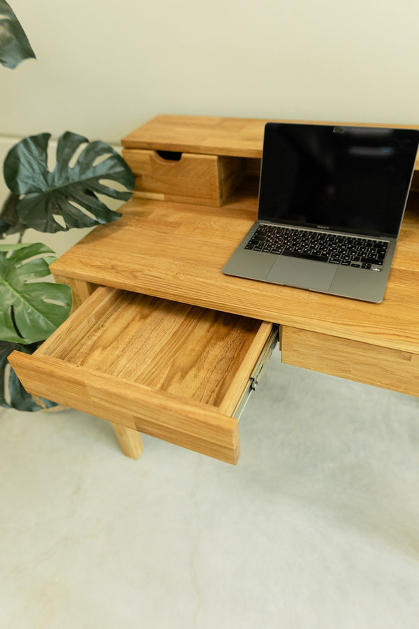 Massief eiken bureau Axel II 105 x 55 x 96 cm | NordicStory