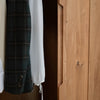 NordicStory Tron massief eiken kast, 135 x 55 x 220 cm.