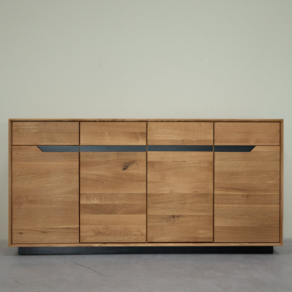 NordicStory Bremen eiken massief houten dressoir, 180 x 42 x 90 cm.