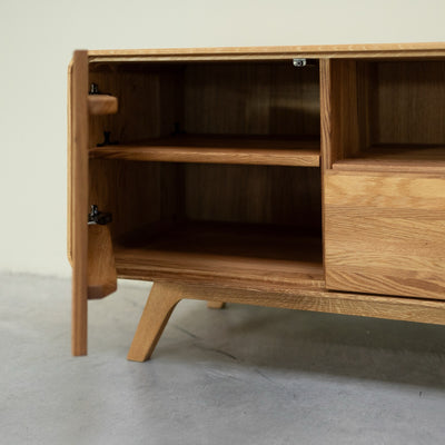 NordicStory TV-meubel in massief eiken Geneva 2, 180 x 45 x 55 cm.