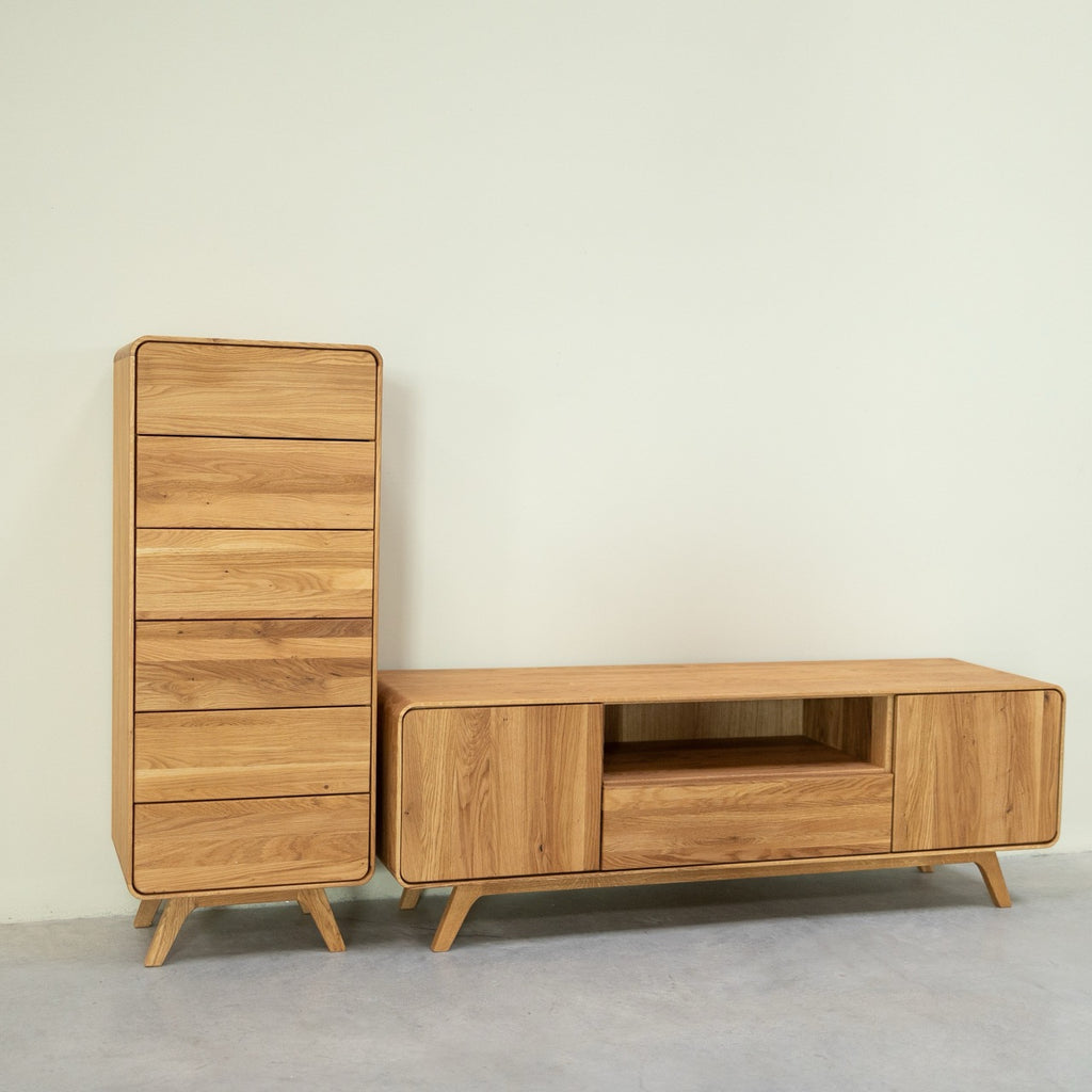 NordicStory ladekast in massief eiken Geneva 1, 50 x 42 x 126 cm.
