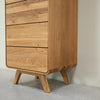 NordicStory ladekast in massief eiken Geneva 1, 50 x 42 x 126 cm.