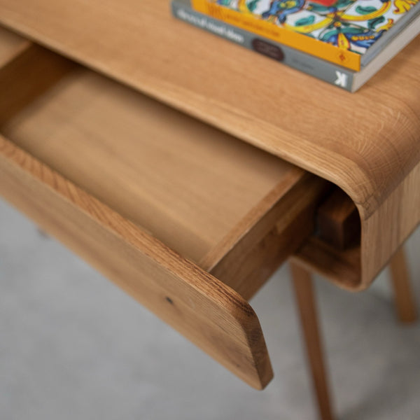 NordicStory Consolekast in massief eiken Geneva, 110 x 35 x 80 cm.