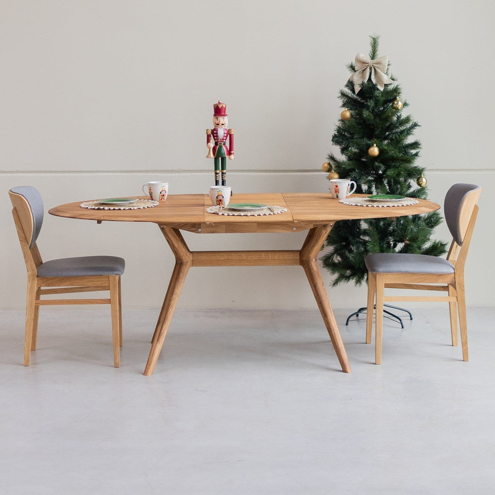 NordicStory Uitschuifbare eettafel in massief eiken Carmen
