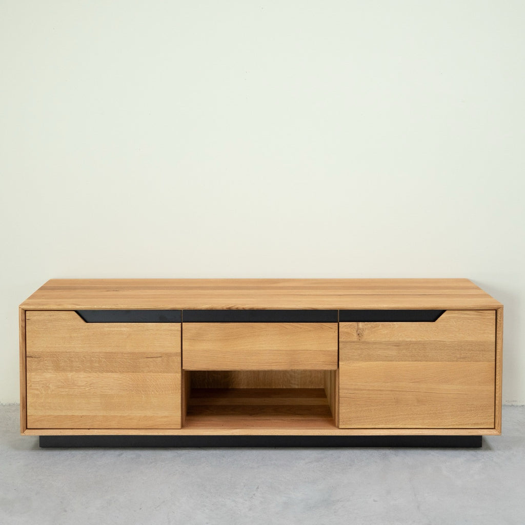 NordicStory TV-meubel in massief eiken Bremen, 160 x 42 x 50 cm.