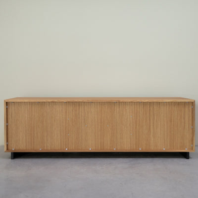 NordicStory TV-meubel in massief eiken Bremen, 160 x 42 x 50 cm.