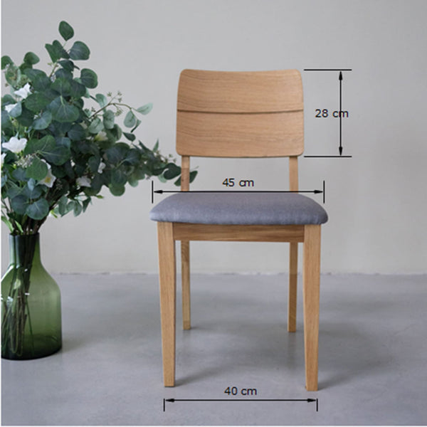 NordicStory Set gestoffeerde massief eiken eetkamerstoelen uit de Mauritz collectie Meubels in Scandinavisch grijze kleur met een modern ontwerp Eiken.