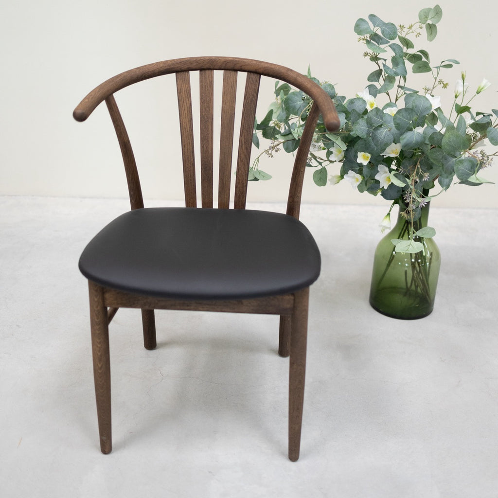 VESKOR Set van 2 of 4 massief eiken eetkamerstoelen Dagmar