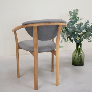 NordicStory Set van 2 of 4 Alexis eetkamerstoelen, frame massief eiken