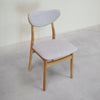 VESKOR Set van 2 of 4 massief eiken eetkamerstoelen Maxwell, bekleed in grijs