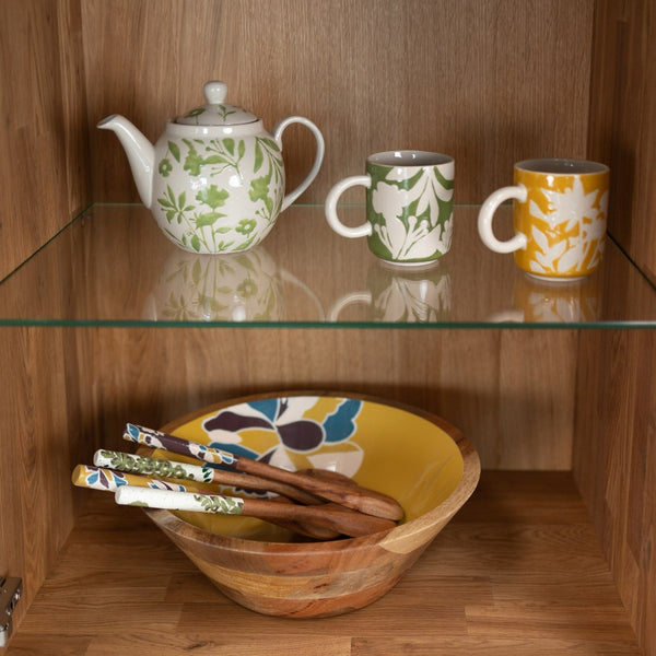 Vitrinekast van massief eikenhout Escandi 3 | NordicStory