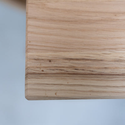 Uitschuifbare eettafel in massief eiken L2