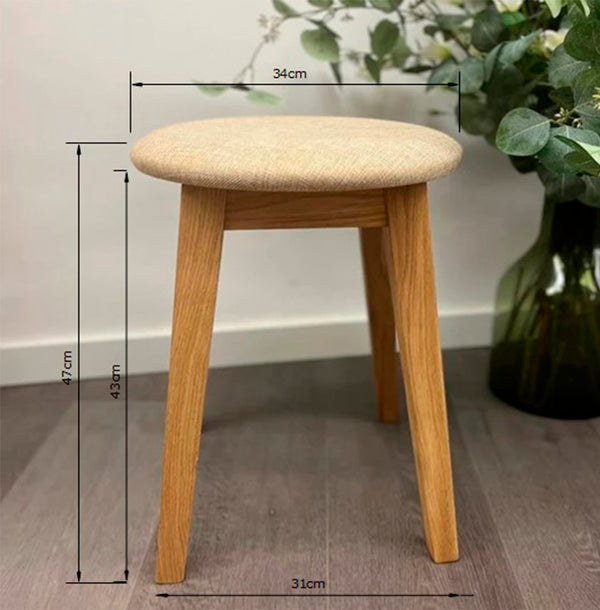 Set van 2 of 4 massief houten eetkrukken Diana, gestoffeerd | NordicStory