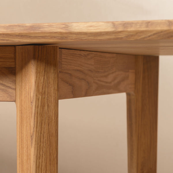 NordicStory Eettafel in massief eikenhout 