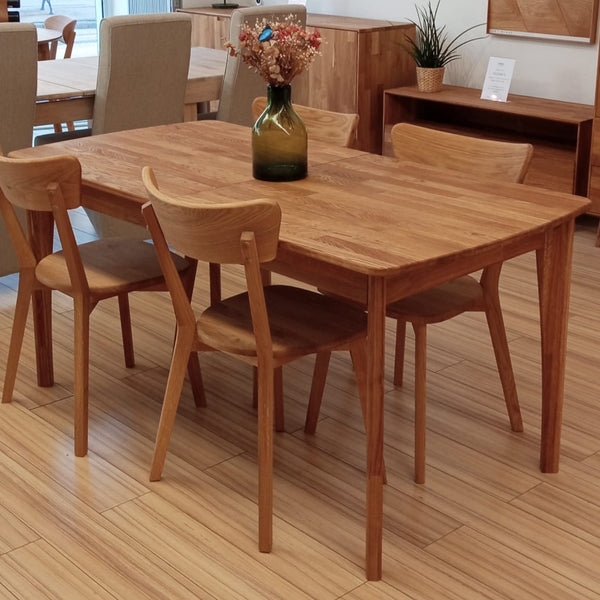 NordicStory uitschuifbare eettafel van massief eikenhout