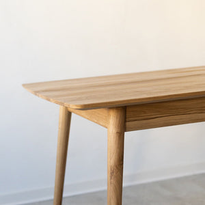  NordicStory Rechthoekige eettafel van massief eikenhout 