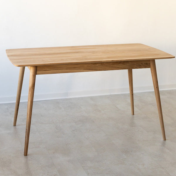  NordicStory Rechthoekige eettafel van massief eikenhout 