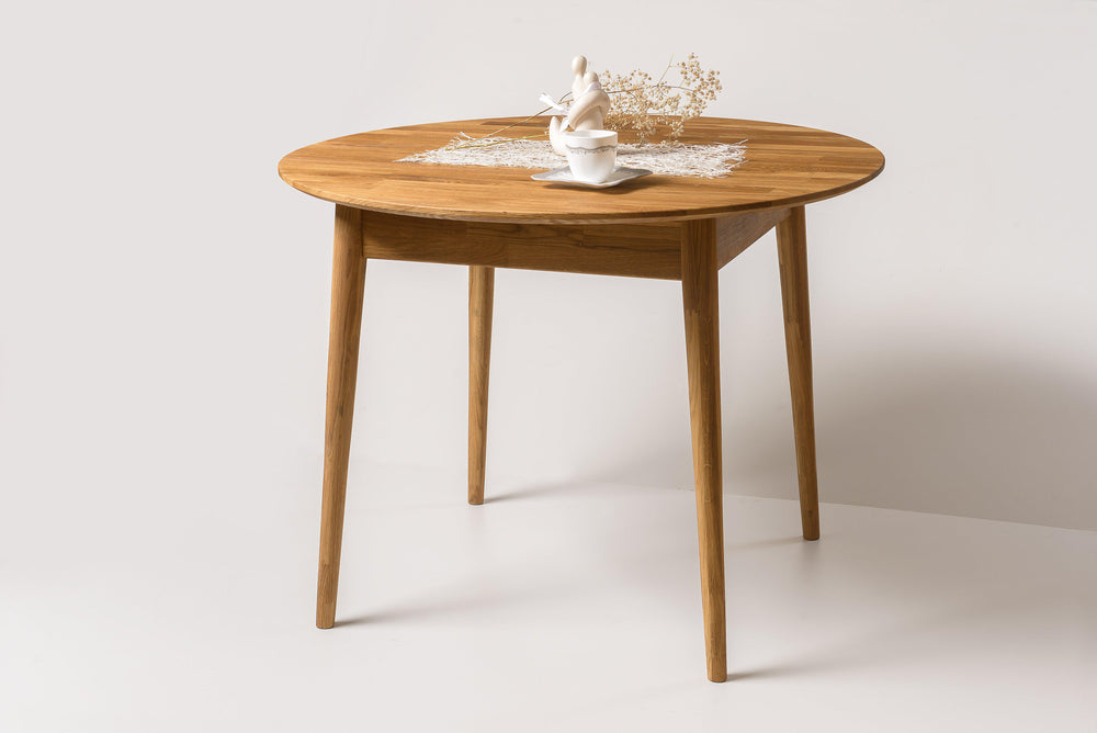 NordicStory Ronde eettafel in massief eikenhout 